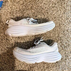 HOKA BONDI 8